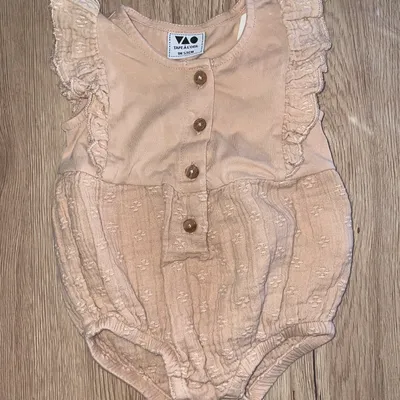 Barboteuse 1 mois 53 cm tape à l’œil 